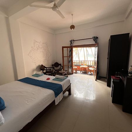 Prana Beach Hotel Ex Guli Hikkaduwa Exterior photo