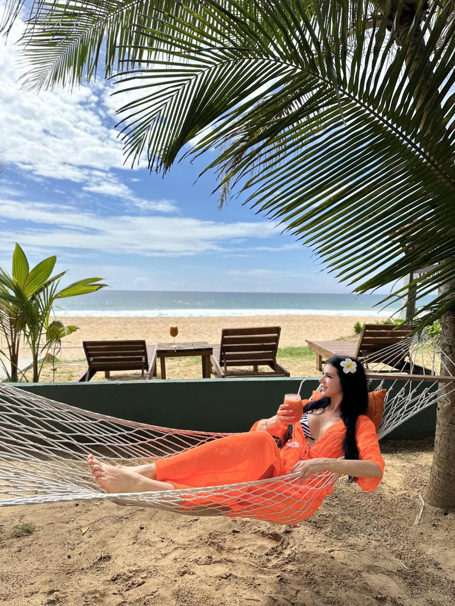 Prana Beach Hotel Ex Guli Hikkaduwa Exterior photo