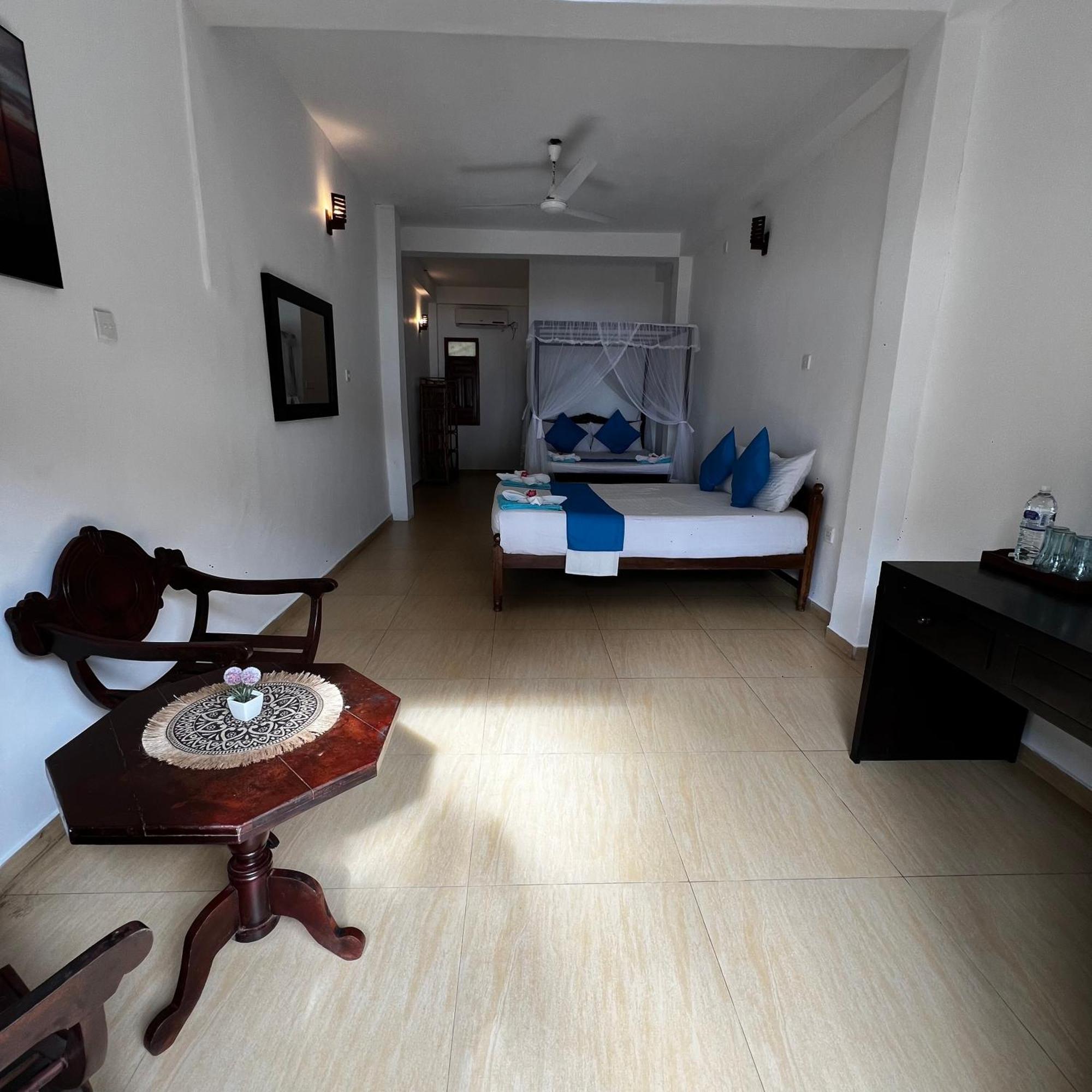 Prana Beach Hotel Ex Guli Hikkaduwa Exterior photo